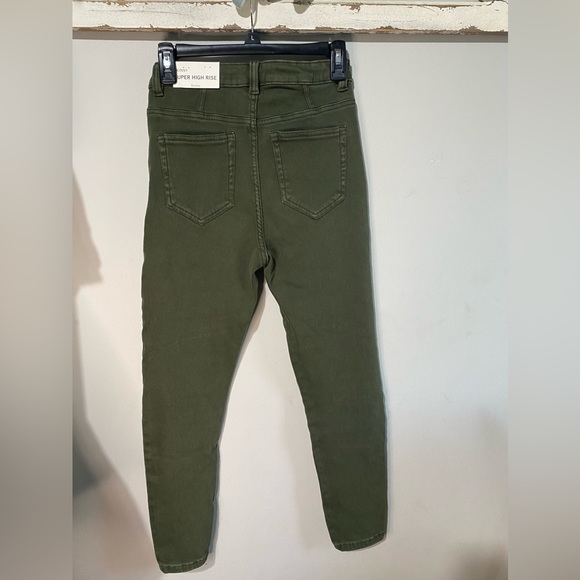 NWT Bershka high waist skinny jeans in Olive - Picture 6 of 8